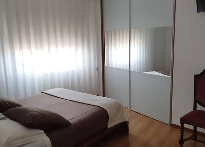 Casa Da Ficheira 펜션 제어스